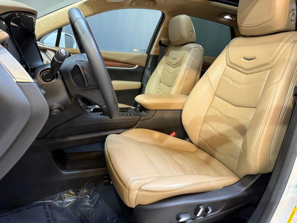 used 2018 Cadillac XT5 car, priced at $27,499