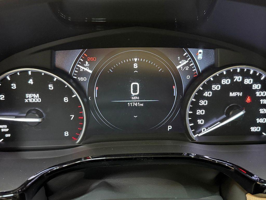 used 2018 Cadillac XT5 car, priced at $27,499