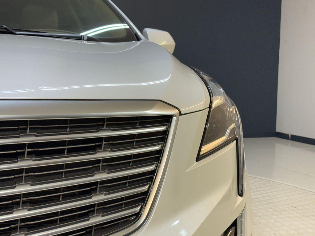 used 2018 Cadillac XT5 car, priced at $27,499