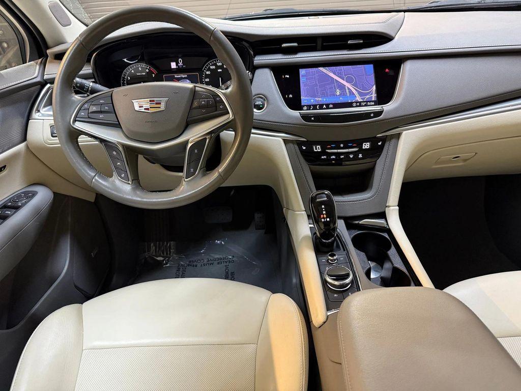 used 2023 Cadillac XT5 car, priced at $29,999