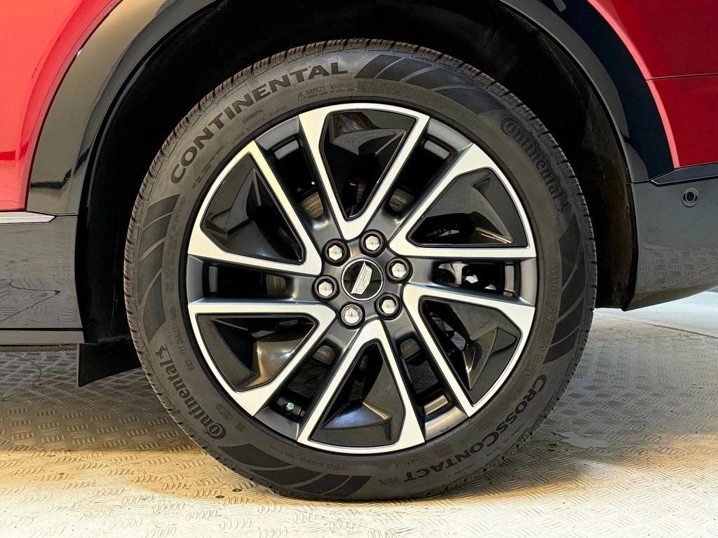 new 2025 Cadillac OPTIQ car, priced at $56,905