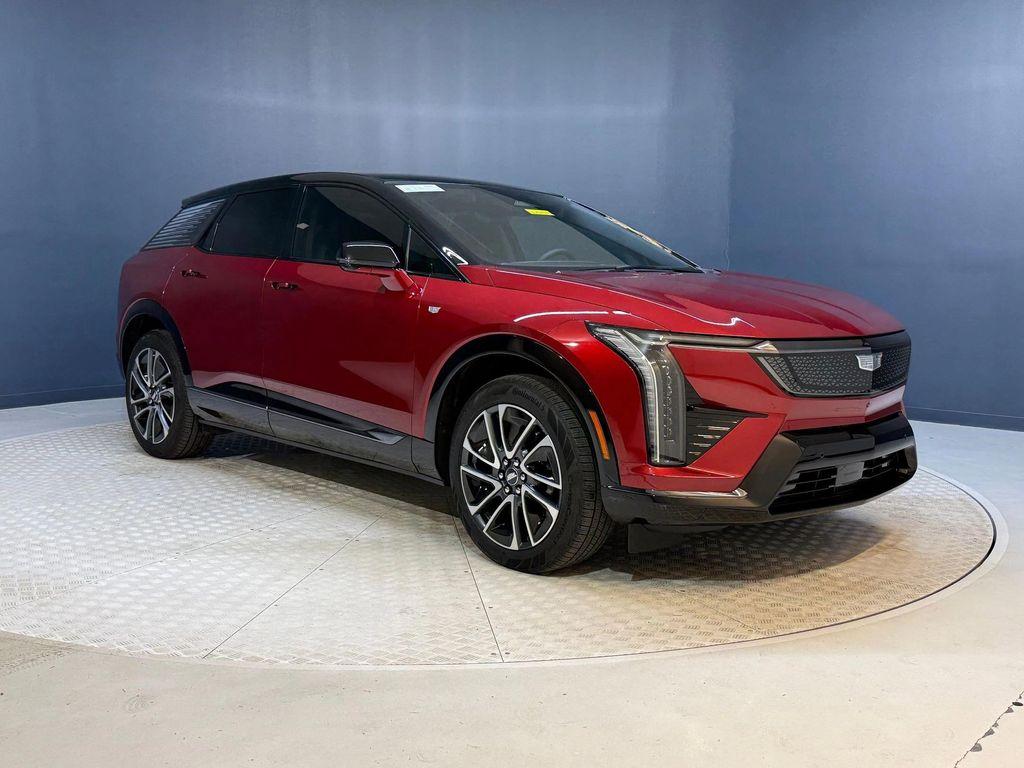 new 2025 Cadillac OPTIQ car, priced at $56,905