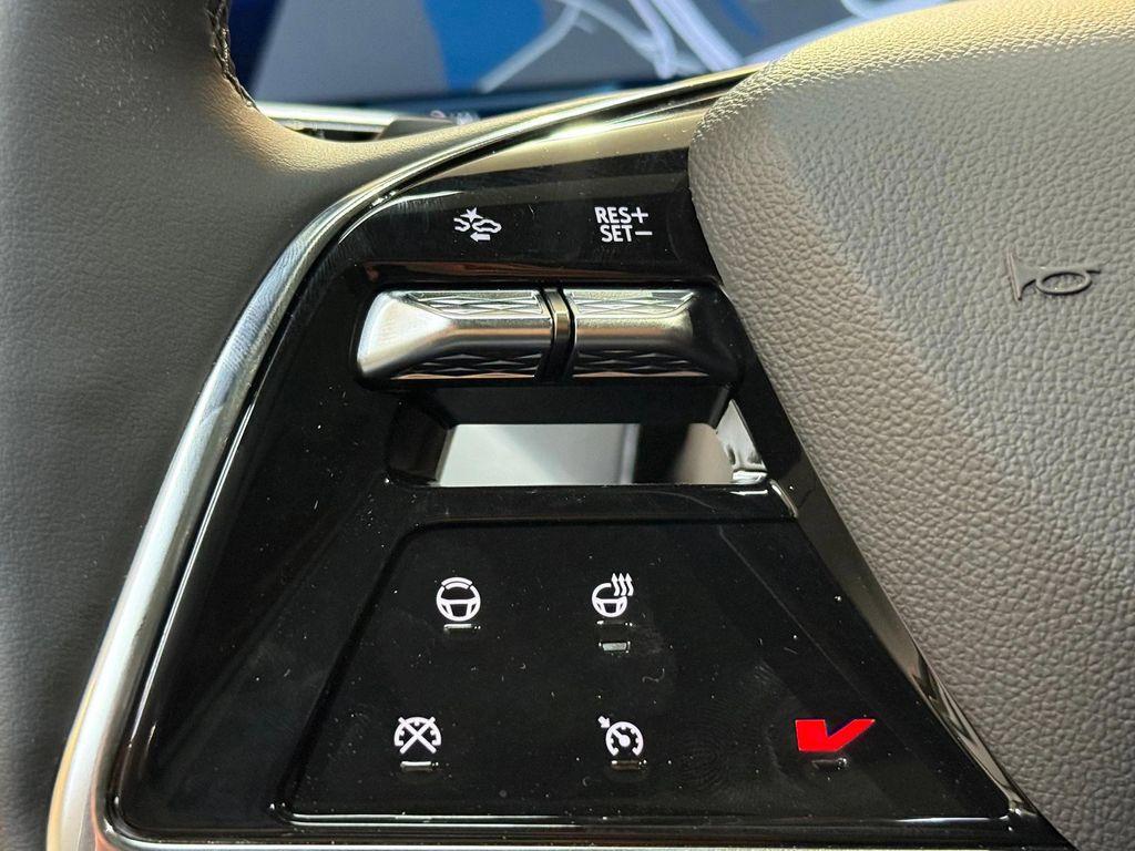 new 2026 Cadillac VISTIQ car, priced at $80,490