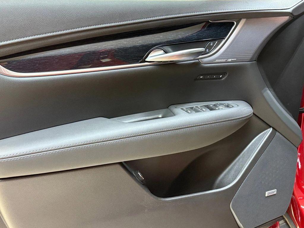 new 2025 Cadillac XT5 car, priced at $53,315