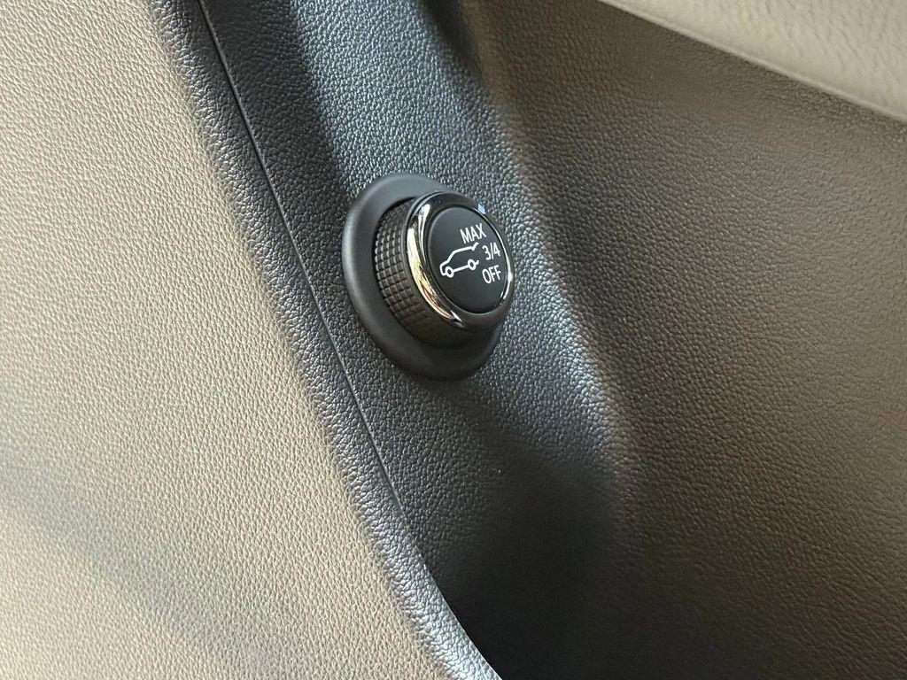 new 2025 Cadillac XT5 car, priced at $53,315