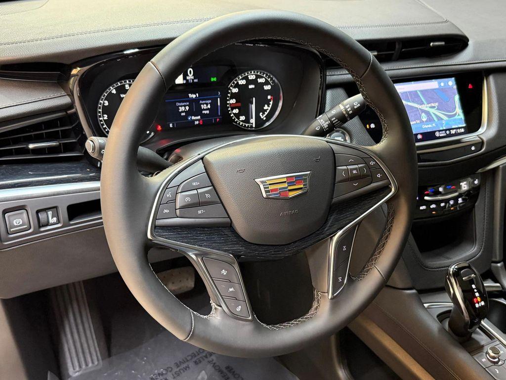 new 2025 Cadillac XT5 car, priced at $53,315