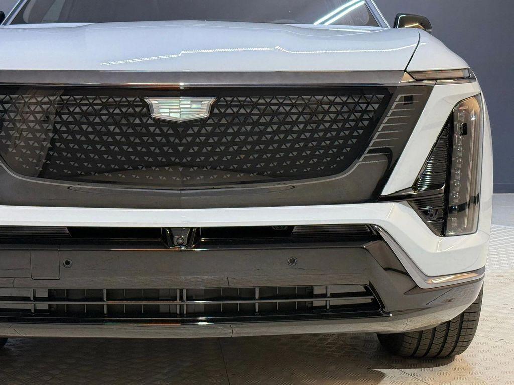 new 2026 Cadillac VISTIQ car, priced at $81,890