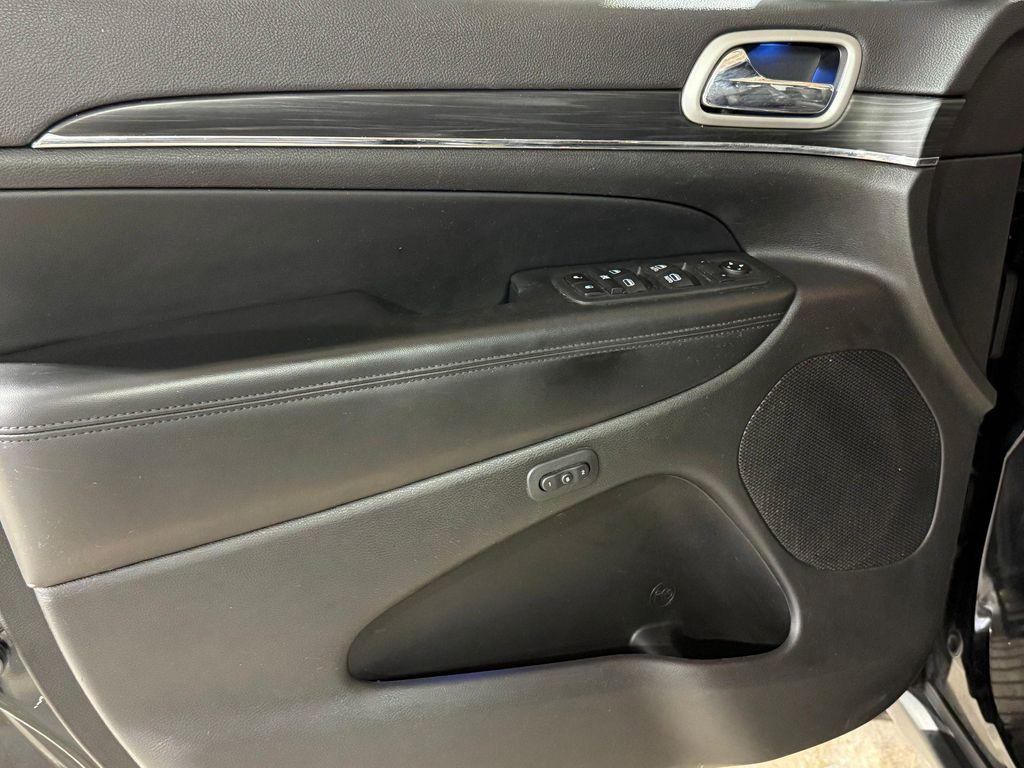 used 2020 Jeep Grand Cherokee car, priced at $18,499