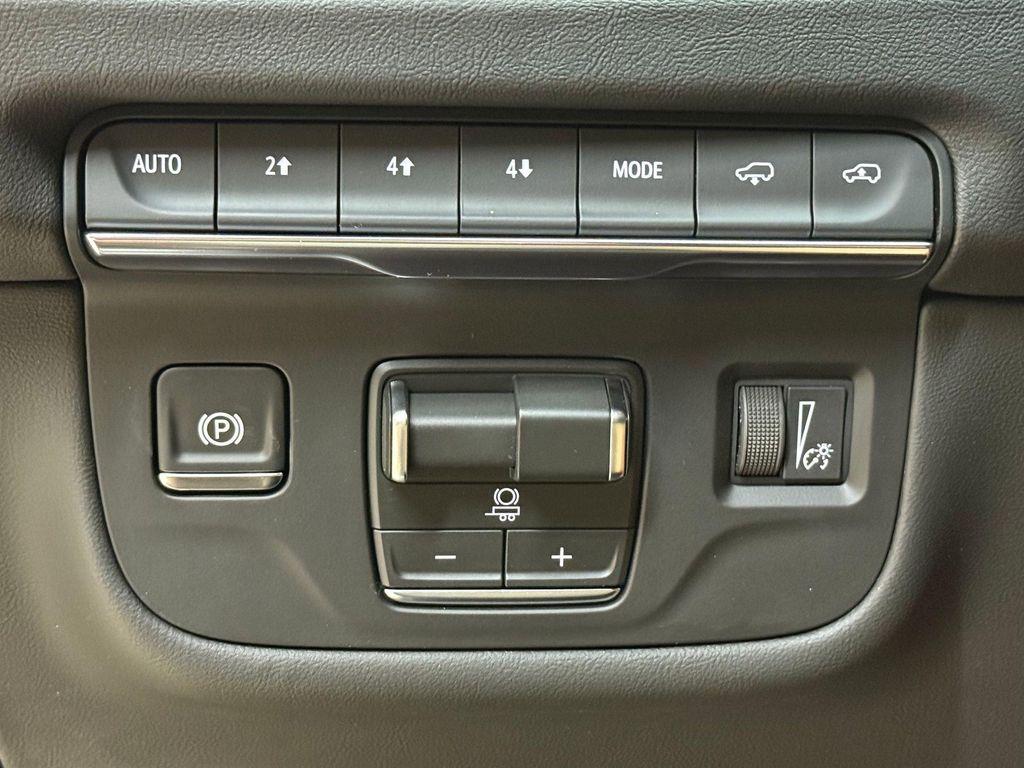 new 2026 Cadillac Escalade ESV car, priced at $119,140