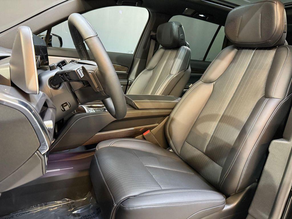new 2026 Cadillac VISTIQ car, priced at $79,715