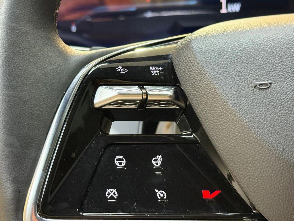 new 2026 Cadillac VISTIQ car, priced at $79,290