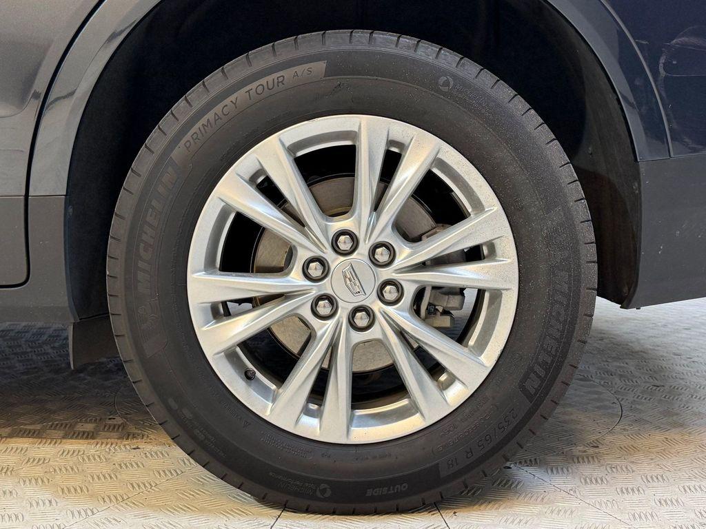 used 2023 Cadillac XT5 car, priced at $28,997
