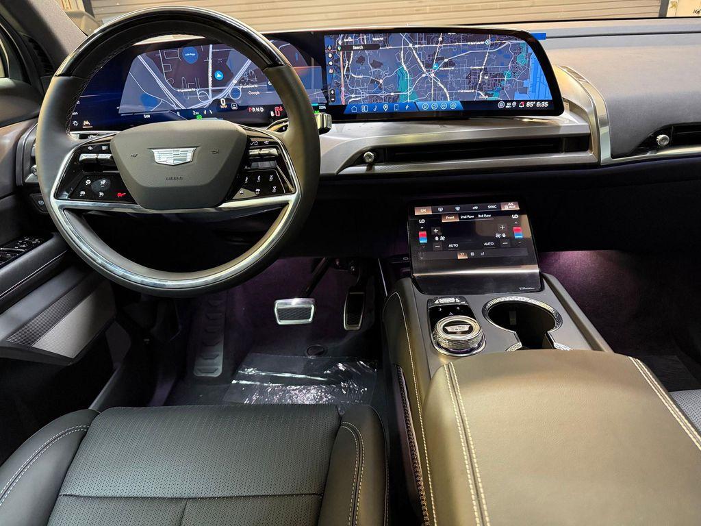 new 2026 Cadillac VISTIQ car, priced at $80,665