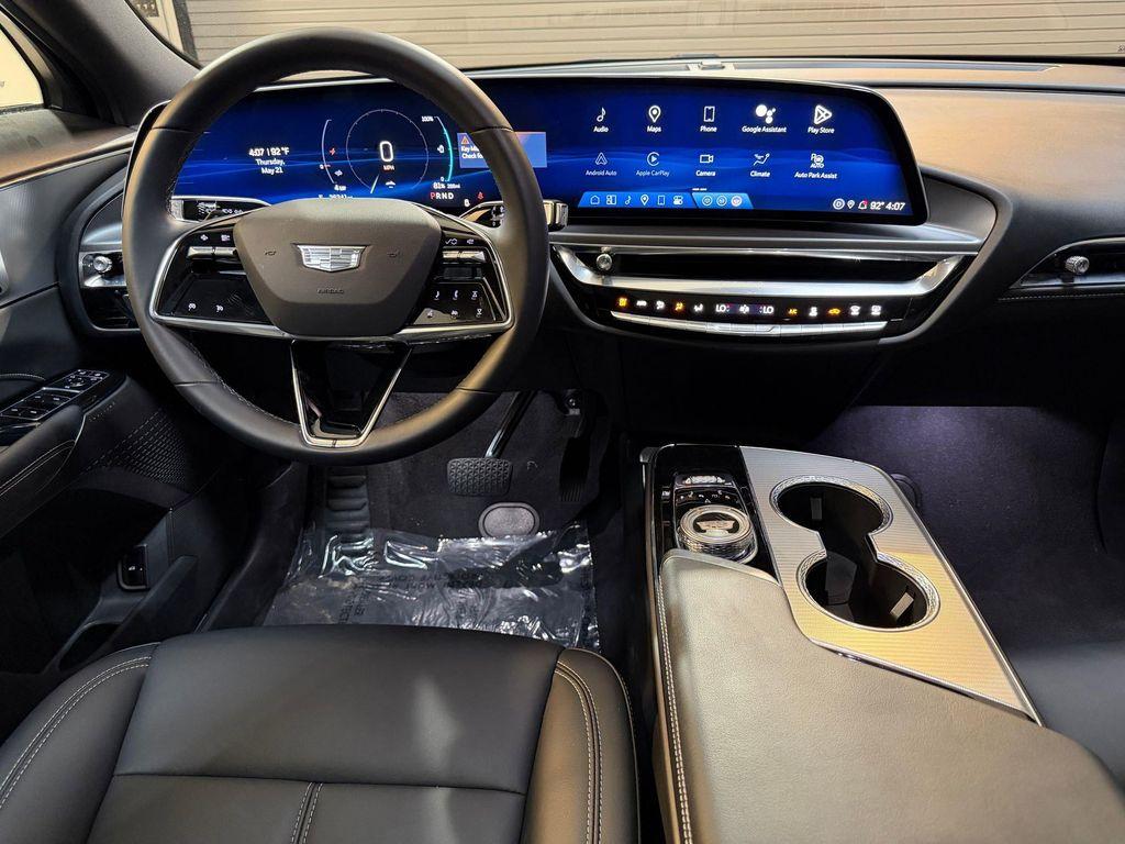 used 2024 Cadillac LYRIQ car, priced at $38,997