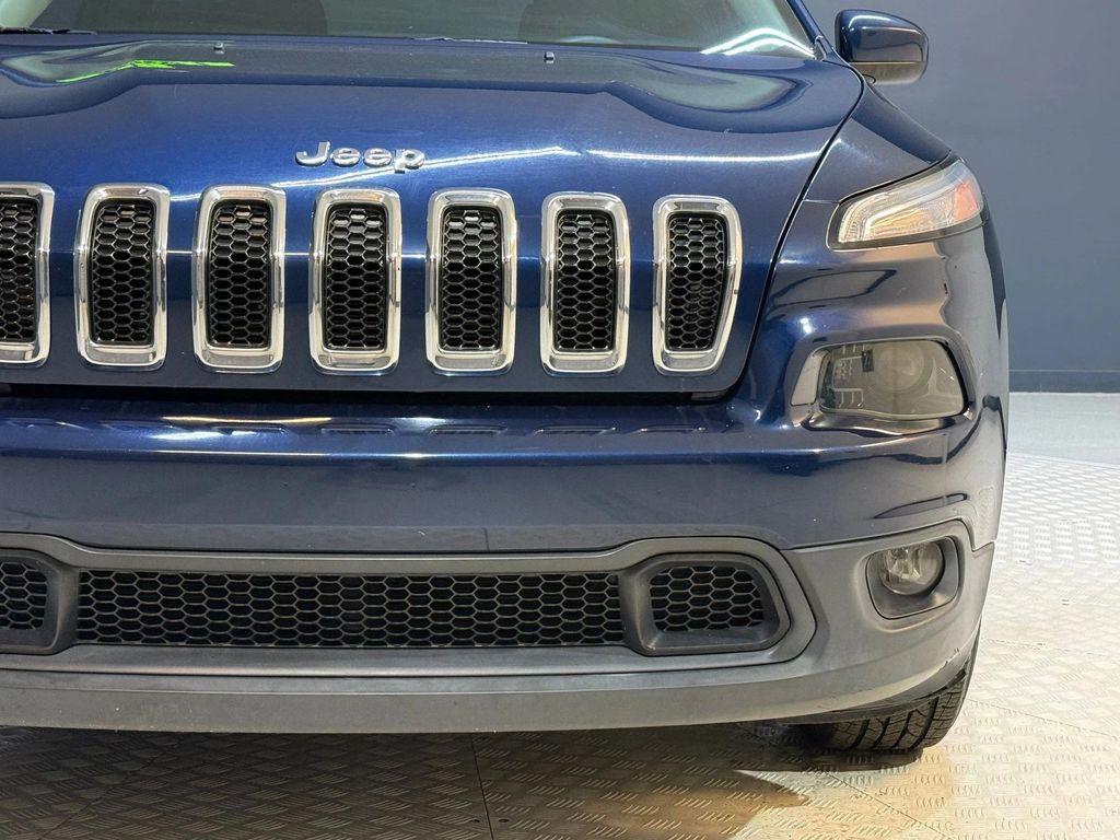 used 2018 Jeep Cherokee car, priced at $8,496