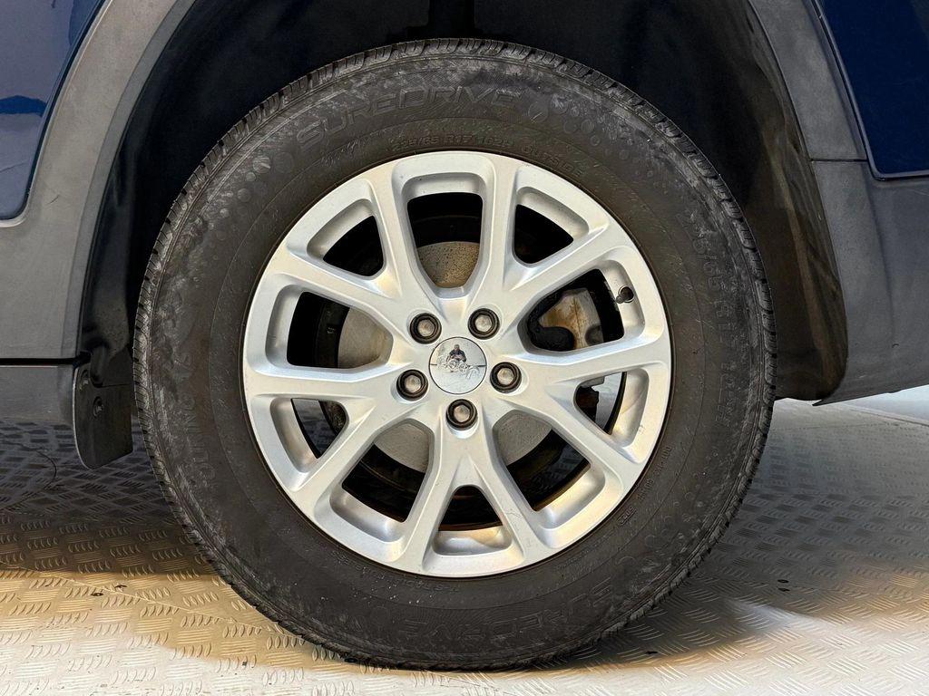 used 2018 Jeep Cherokee car, priced at $8,496