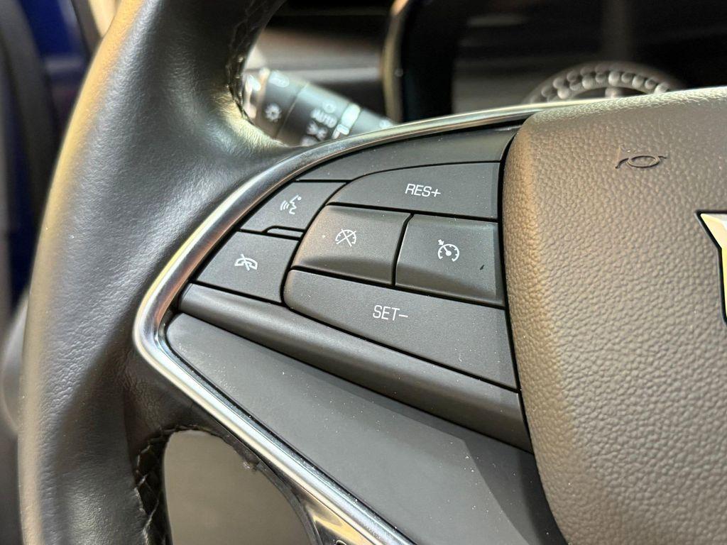 used 2023 Cadillac XT5 car, priced at $27,998