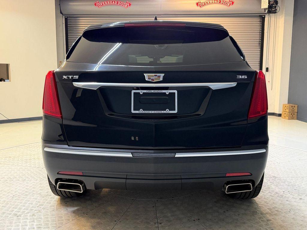 used 2019 Cadillac XT5 car, priced at $20,997