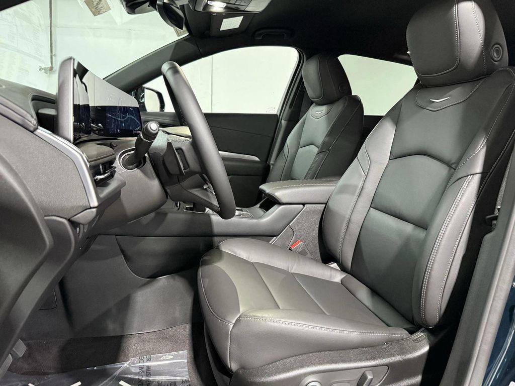 new 2025 Cadillac XT4 car, priced at $45,465