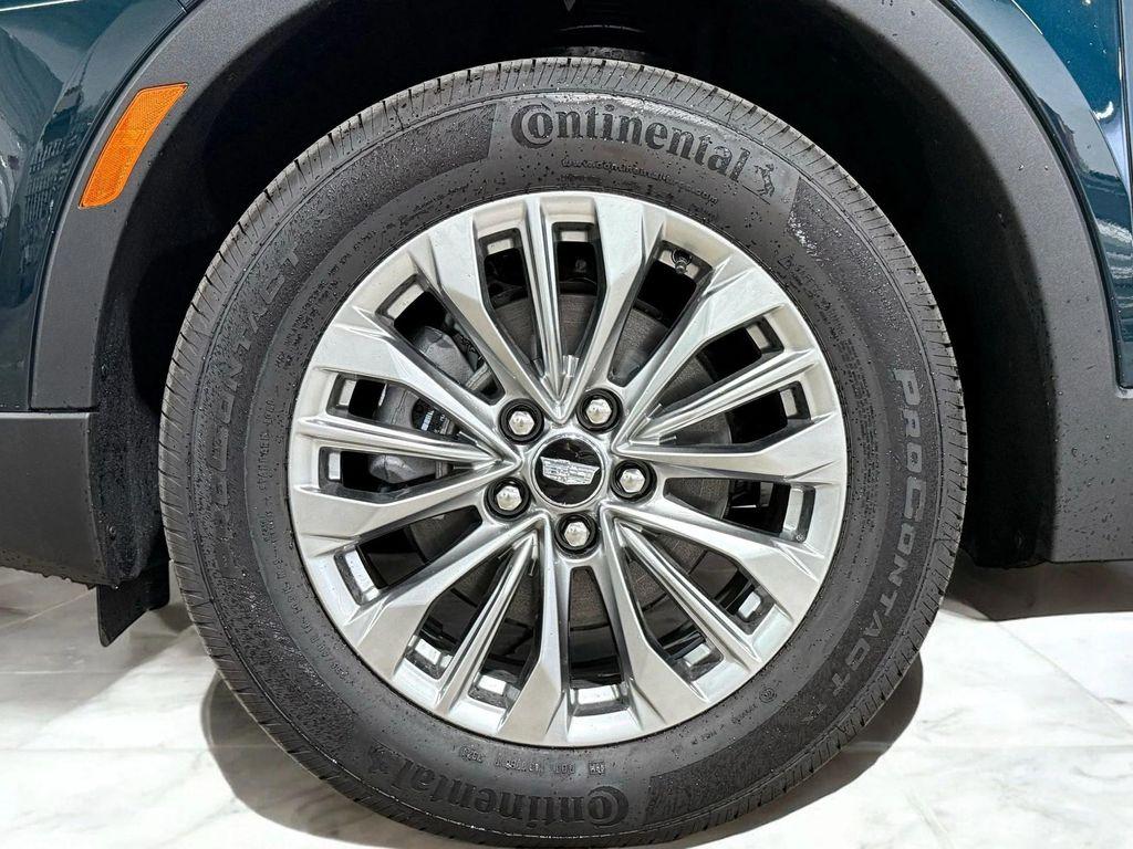 new 2025 Cadillac XT4 car, priced at $45,465