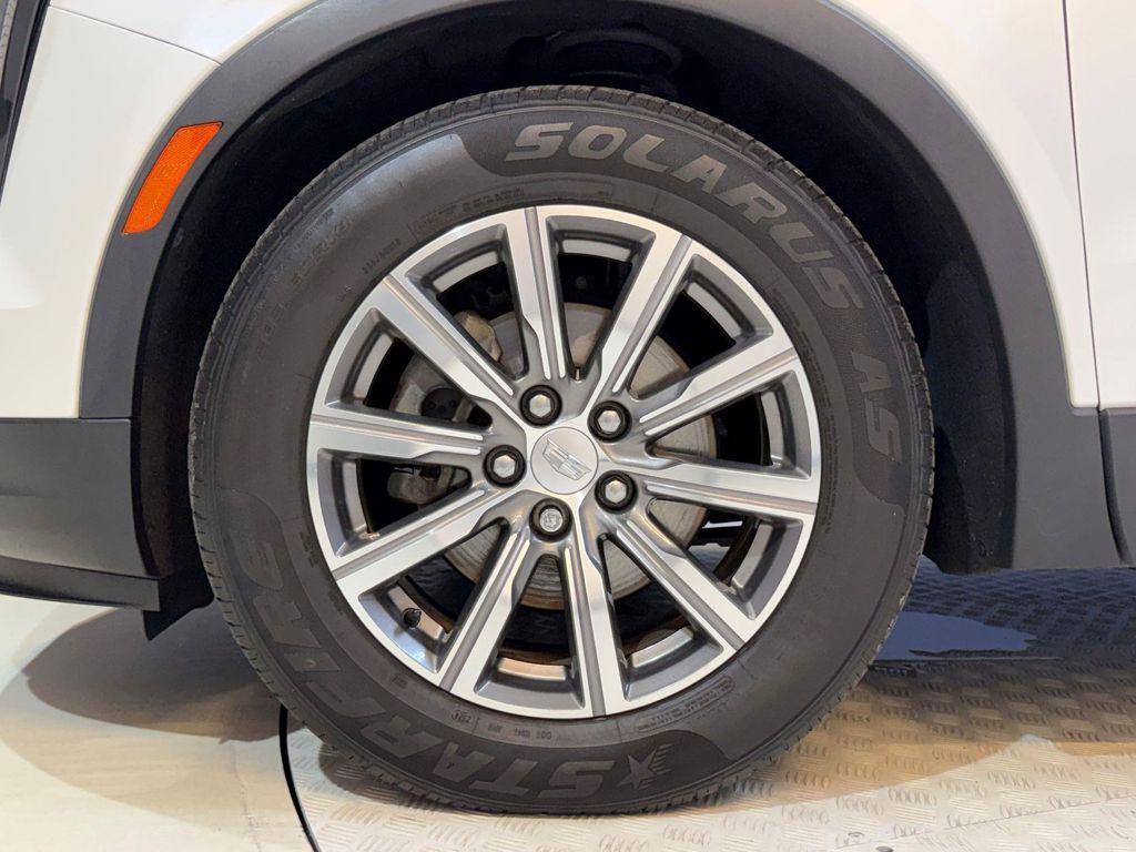 used 2019 Cadillac XT4 car, priced at $19,997