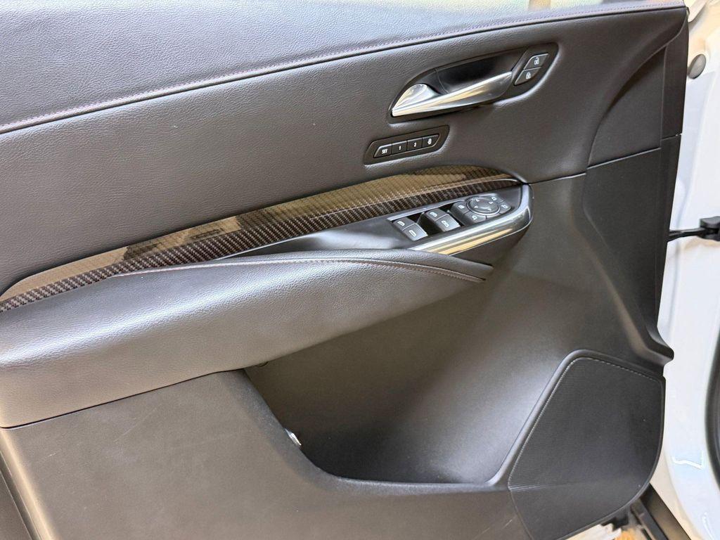 used 2019 Cadillac XT4 car, priced at $19,997