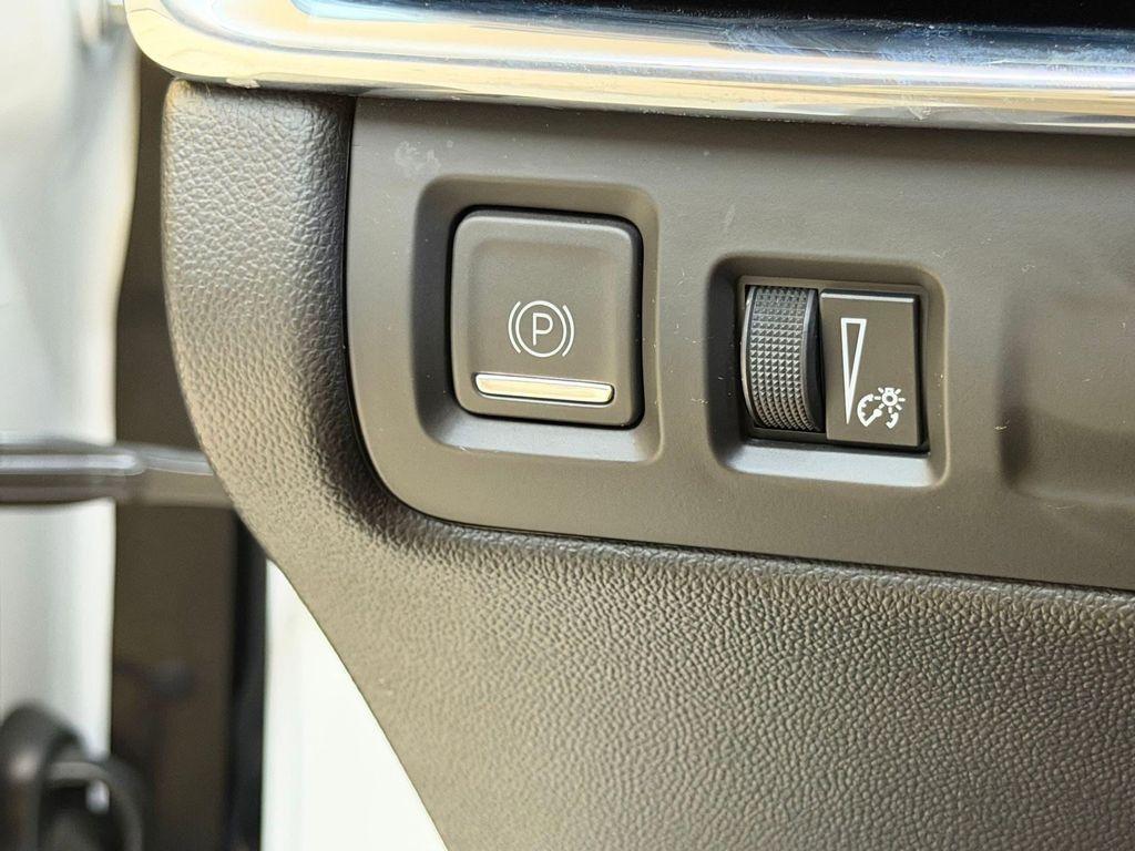 used 2019 Cadillac XT4 car, priced at $19,997