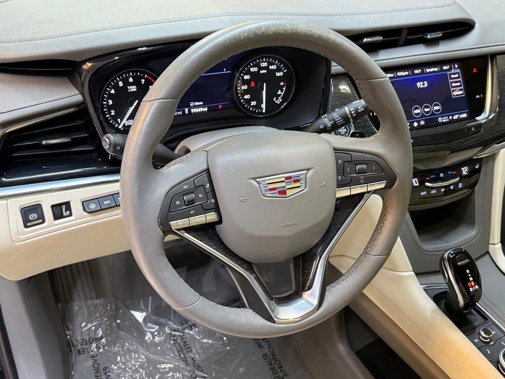 used 2022 Cadillac XT6 car, priced at $21,996