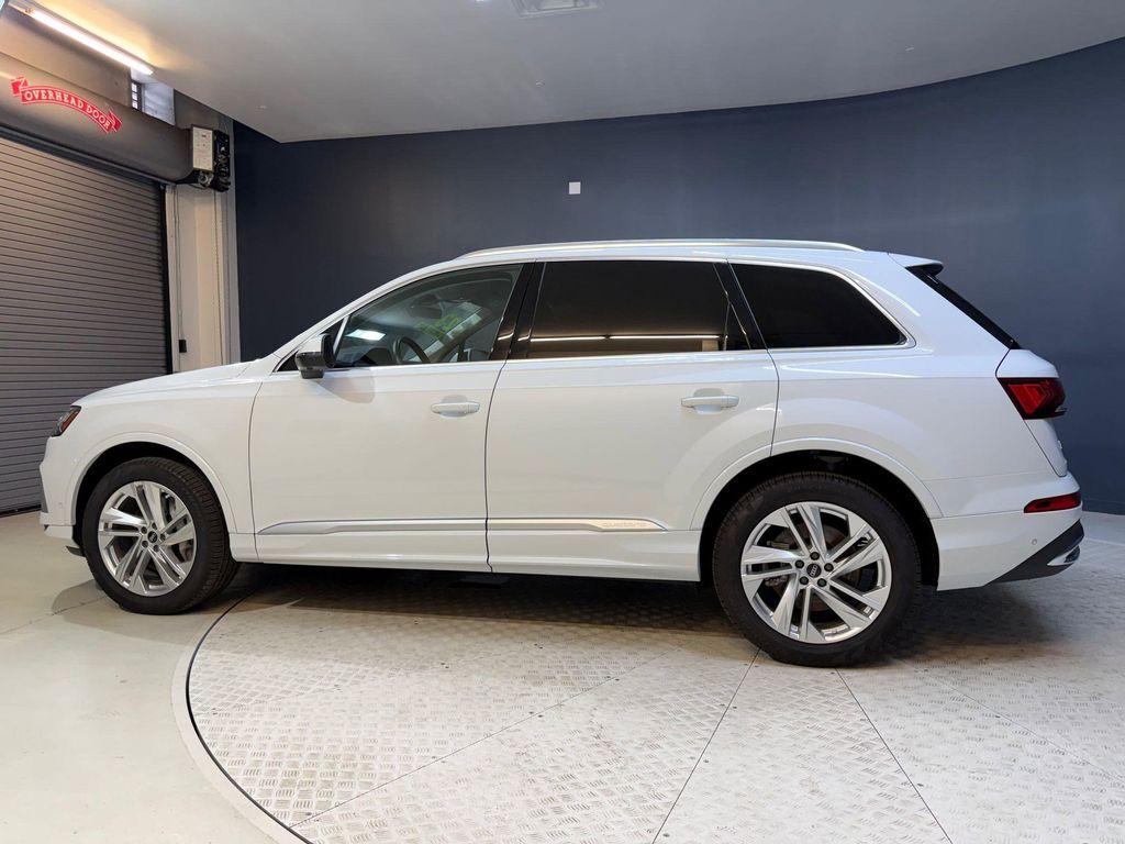 used 2023 Audi Q7 car, priced at $39,997