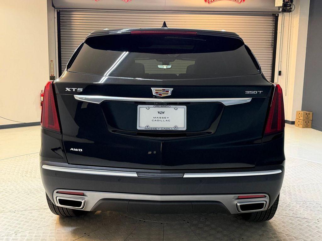 new 2025 Cadillac XT5 car, priced at $56,990