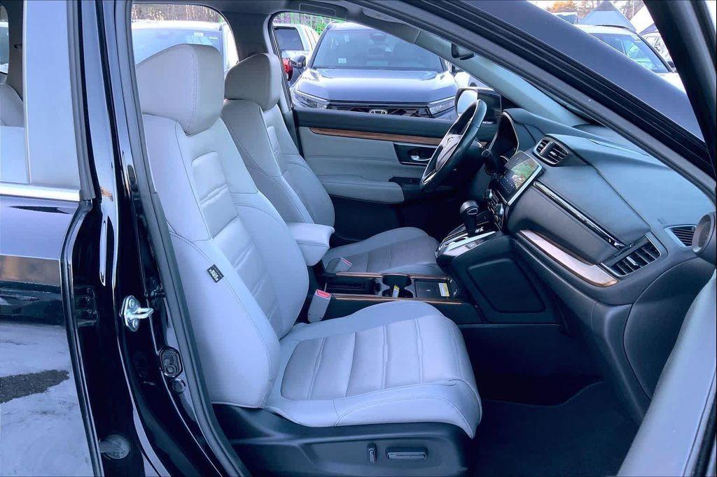 used 2020 Honda CR-V car, priced at $27,824