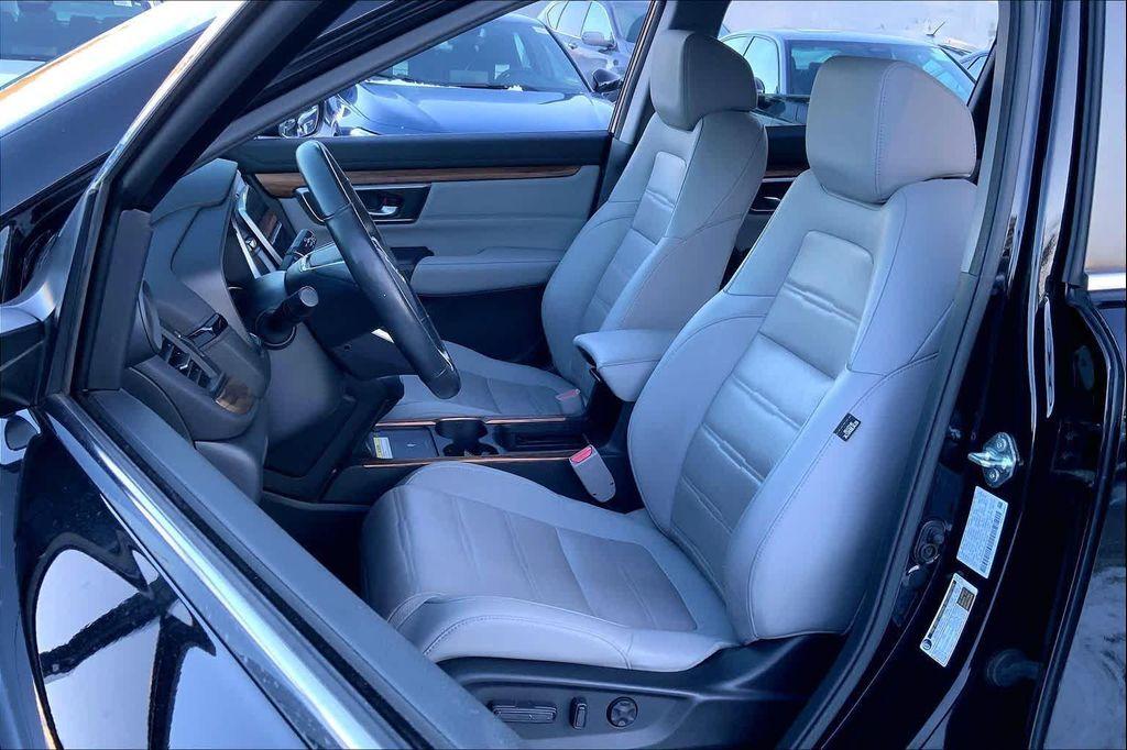 used 2020 Honda CR-V car, priced at $27,824