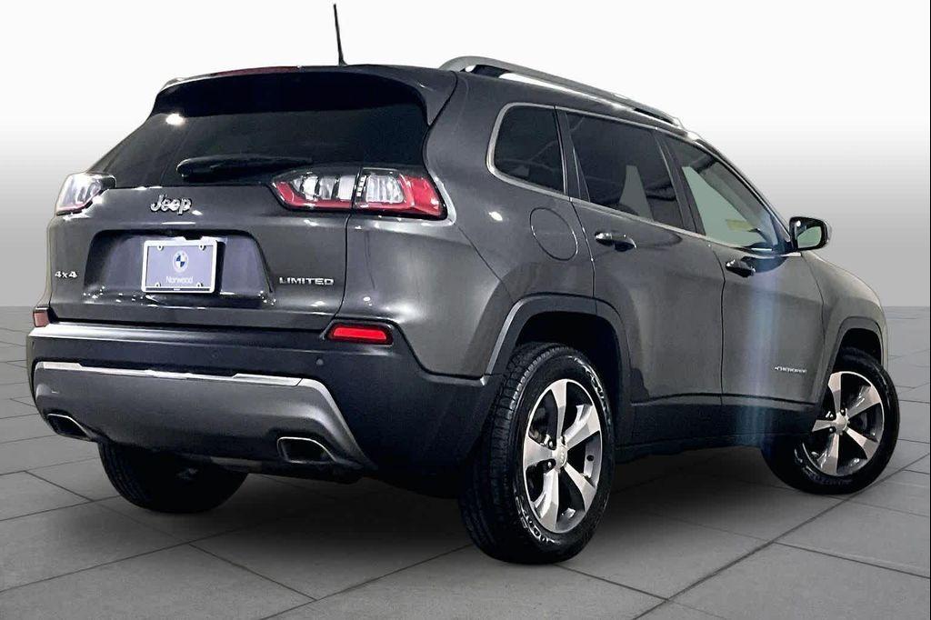 used 2019 Jeep Cherokee car, priced at $14,596