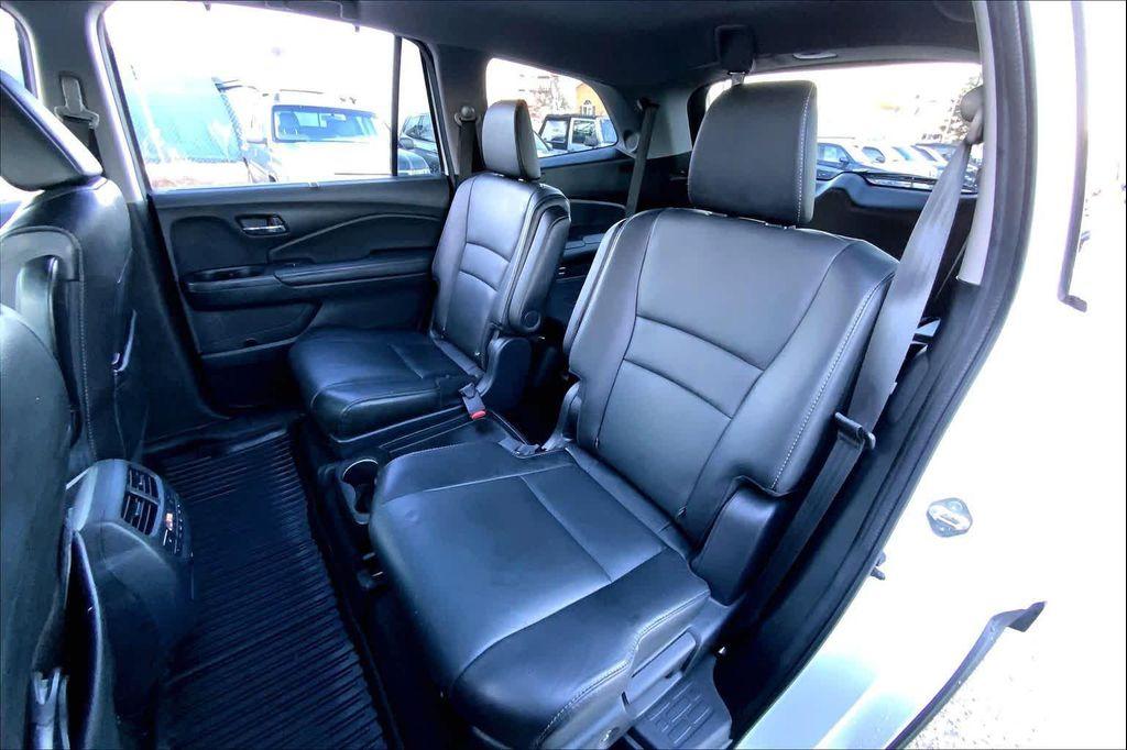 used 2020 Honda Pilot car, priced at $22,900