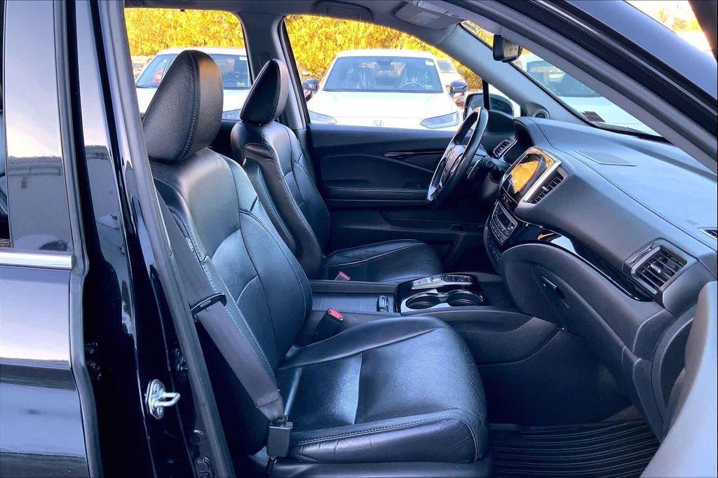 used 2017 Honda Pilot car, priced at $18,995