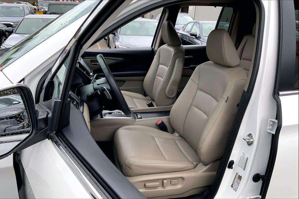 used 2023 Honda Ridgeline car, priced at $31,850