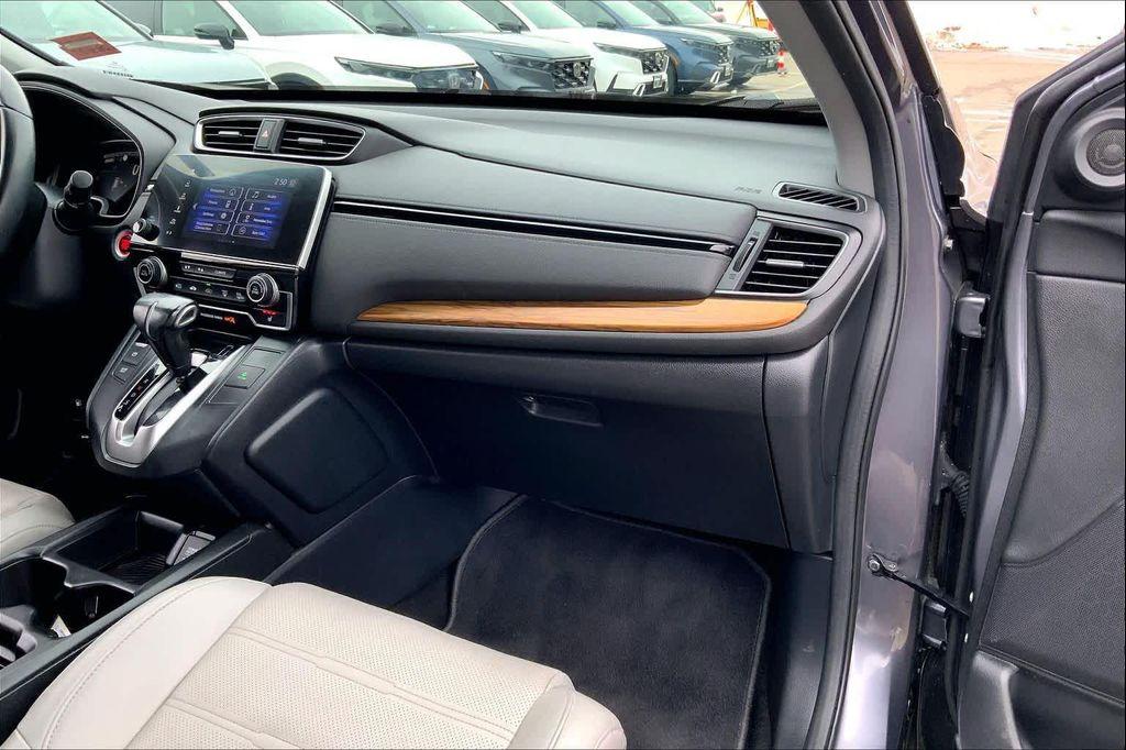 used 2017 Honda CR-V car, priced at $19,317