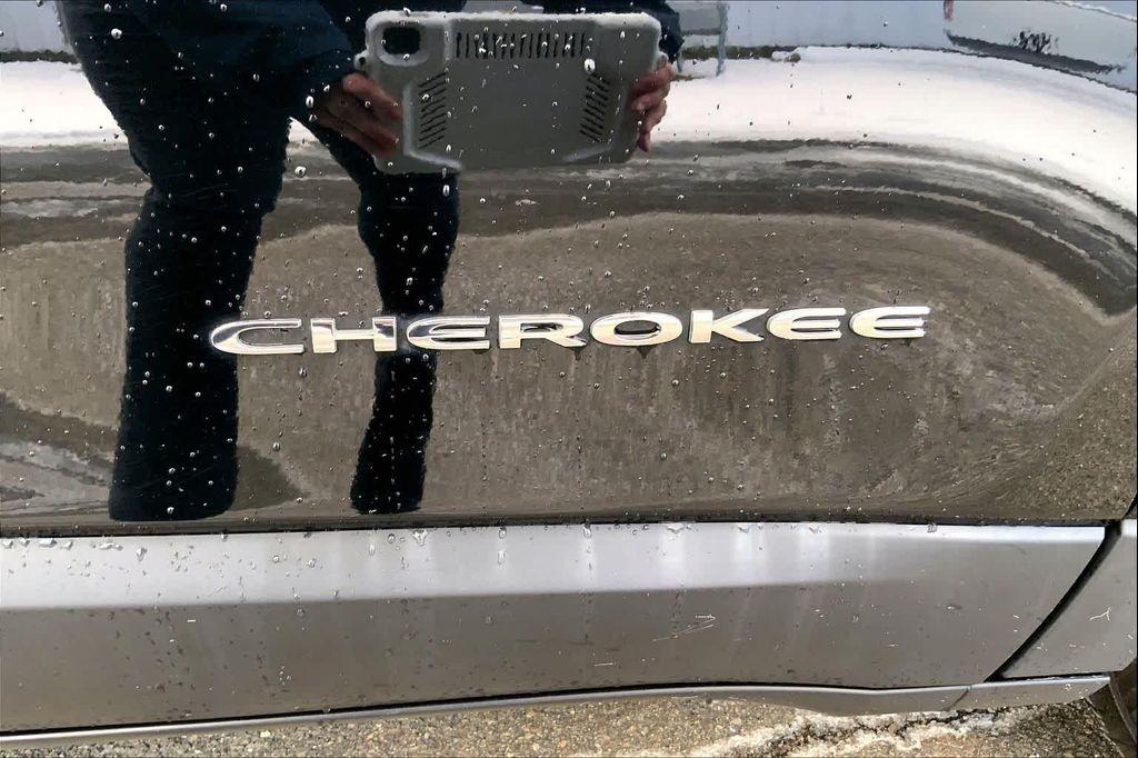 used 2020 Jeep Cherokee car, priced at $19,799