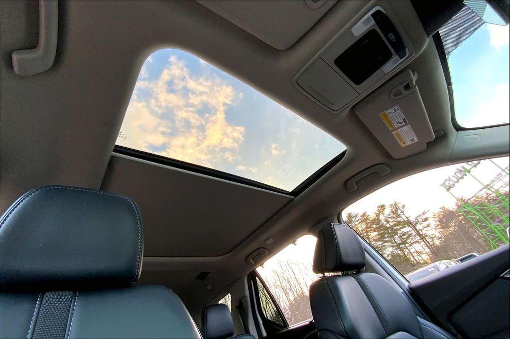 used 2023 Honda Pilot car, priced at $35,730