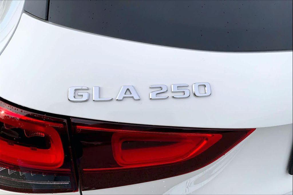 used 2023 Mercedes-Benz GLA 250 car, priced at $33,289
