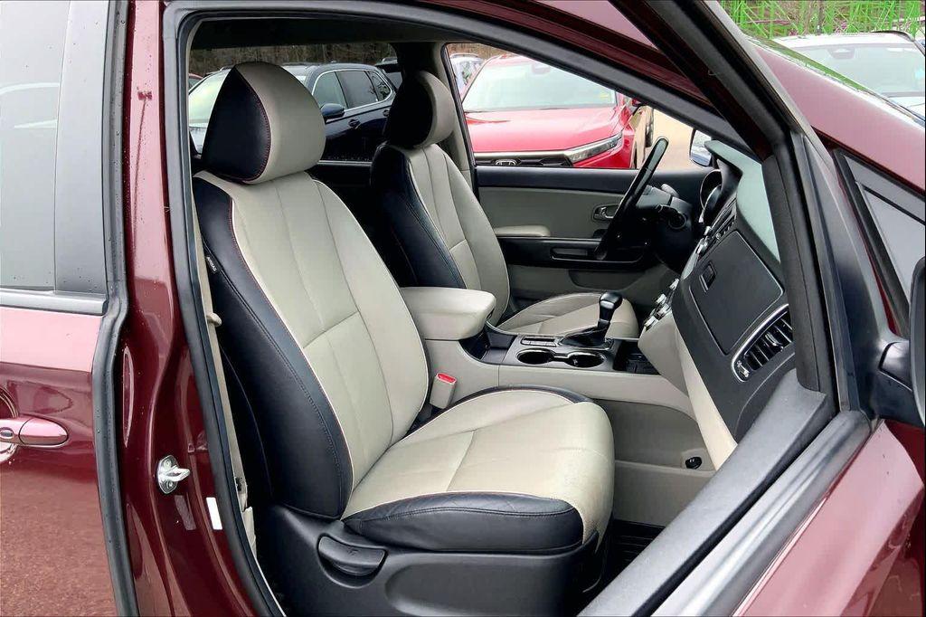 used 2020 Kia Sedona car, priced at $14,495