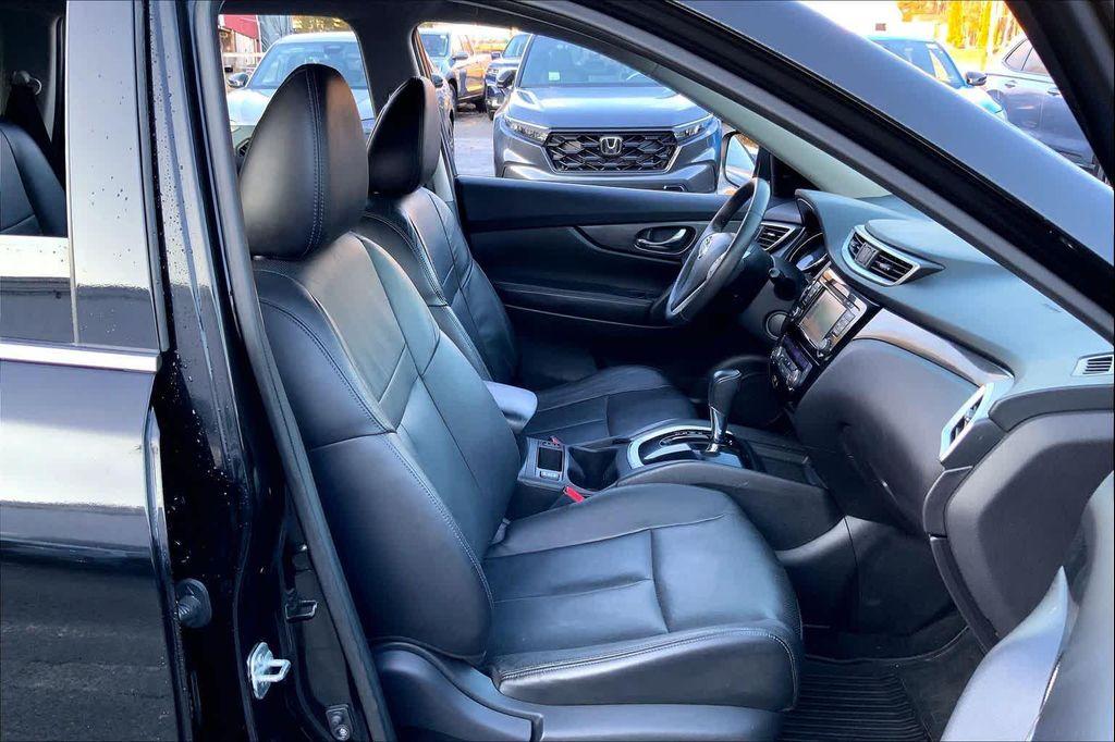 used 2015 Nissan Rogue car, priced at $9,482