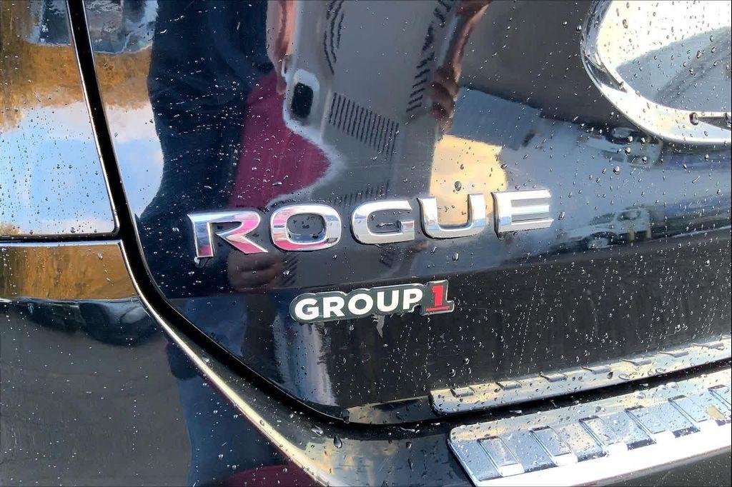 used 2015 Nissan Rogue car, priced at $9,482