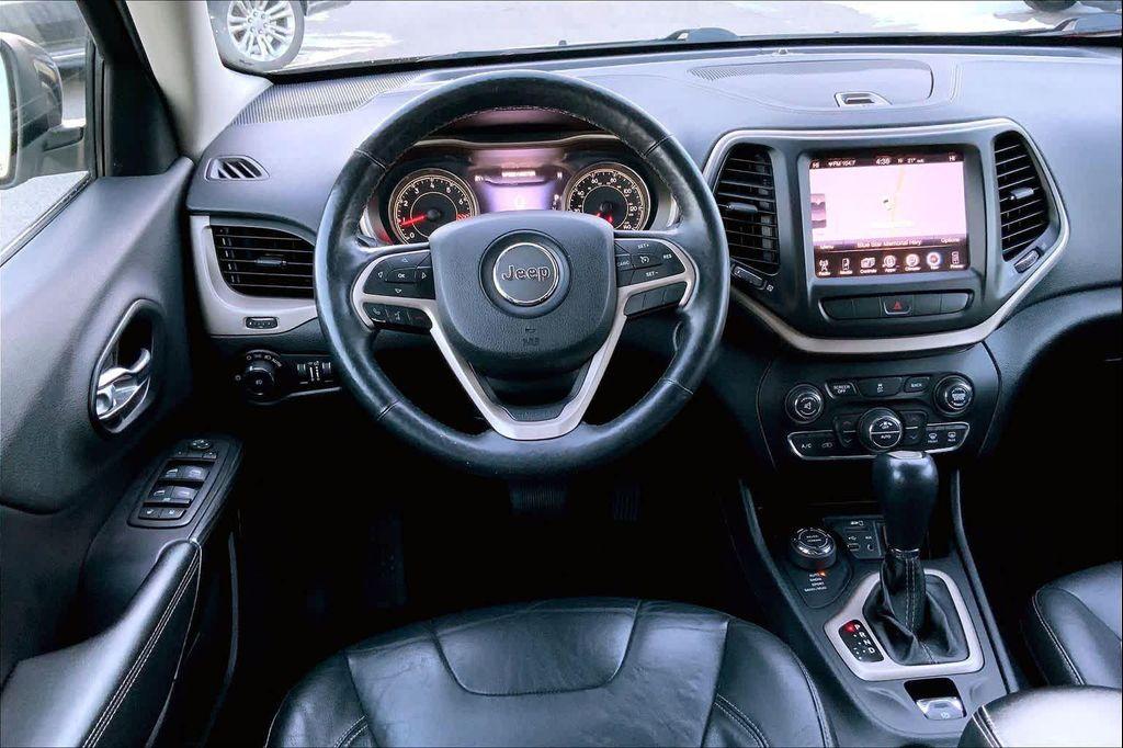 used 2014 Jeep Cherokee car, priced at $11,333