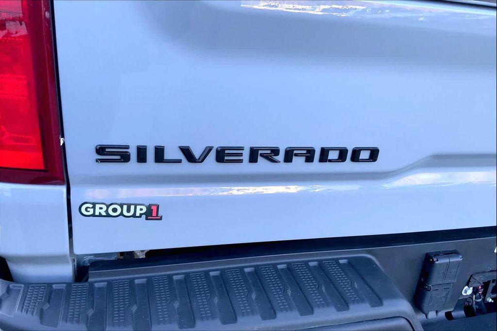 used 2024 Chevrolet Silverado 2500 car, priced at $68,995