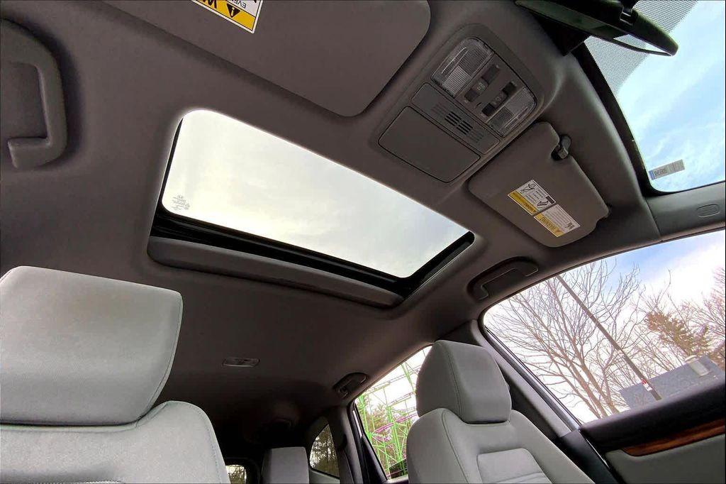 used 2021 Honda CR-V car, priced at $25,898