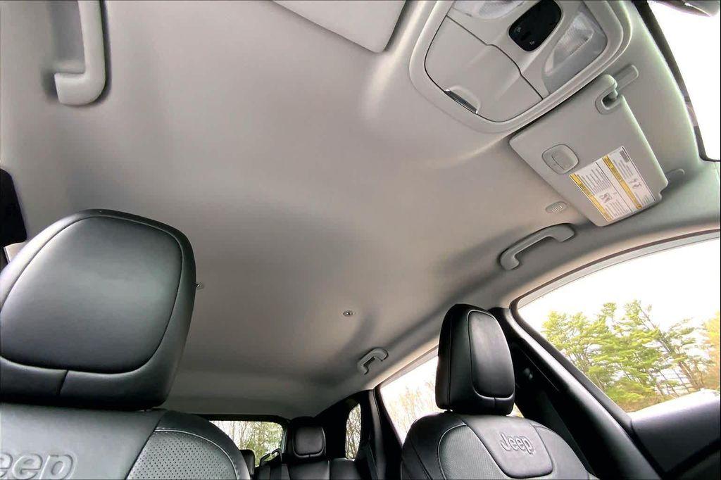 used 2023 Jeep Cherokee car, priced at $24,189