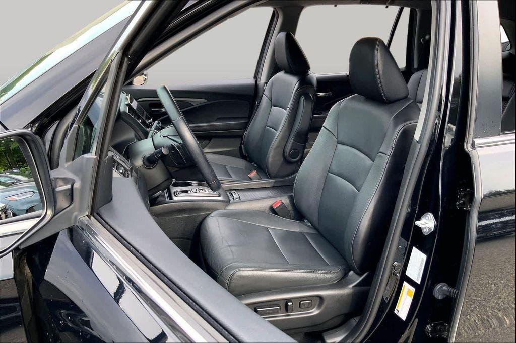 used 2021 Honda Pilot car, priced at $23,490