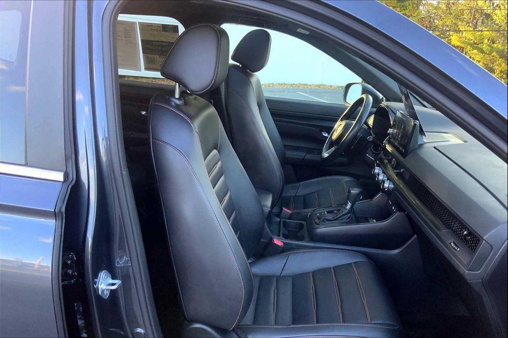 used 2024 Honda CR-V Hybrid car, priced at $30,087