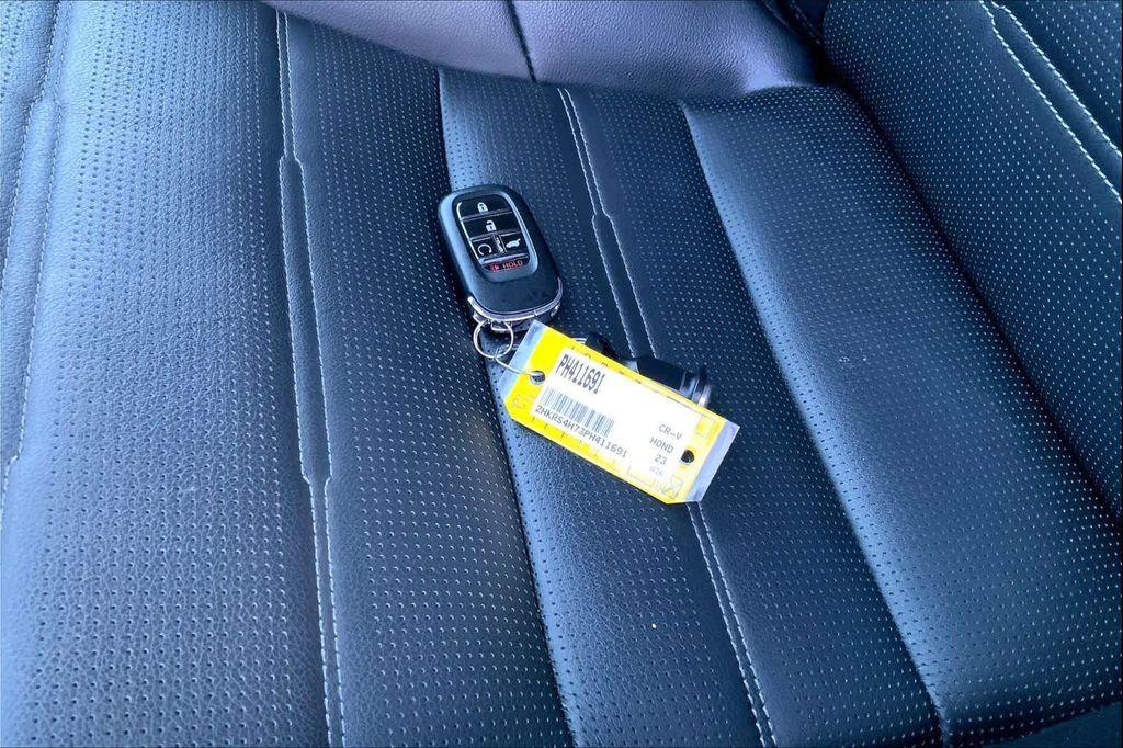 used 2023 Honda CR-V car, priced at $31,999